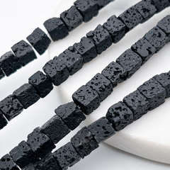 "Лава" бусины, куб, размер около 6,3-6,8 мм, цена за 27-28 шт (1/2 нити)