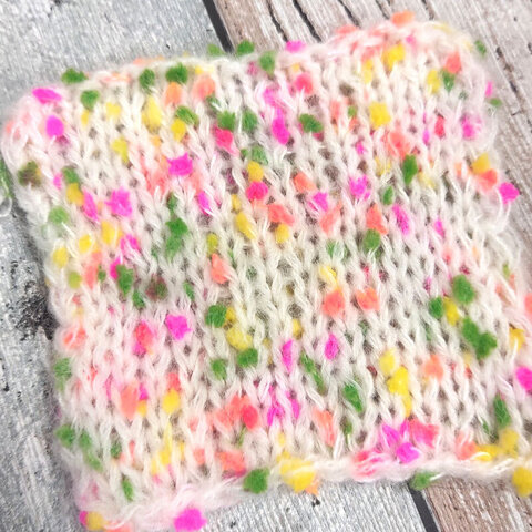 Смотка с кидмохером 225 белый с крапинками