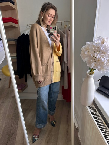 Кардиган с открытыми швами и широкими рукавами из 100% мериноса желто-бежевый