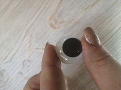 Глазки круглые бегающие клеевые 25мм. (2шт)