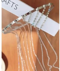 Ободок однорядный для волос из кристаллов с длинными подвесками