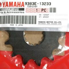 Звезда передняя ведущая 9383E-13233 YAMAHA WR450F YZ250 YZ450F YZ450FX