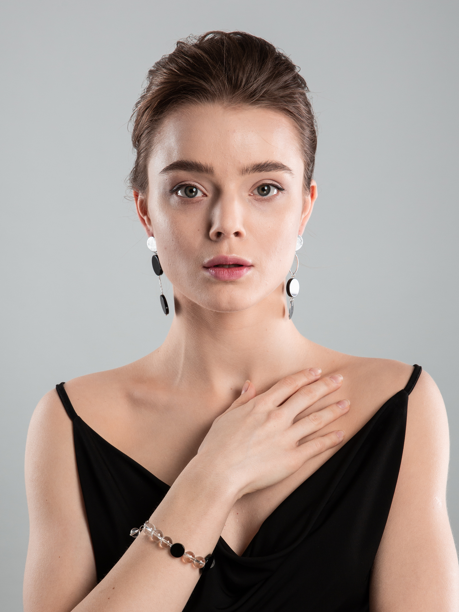 Серьги асимметричные из агата