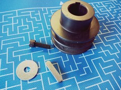 Шкив ведущий UNITED PARTS для 4Т двигателя, d25,00xD70xH44мм, под два ремня 13мм (249-136)