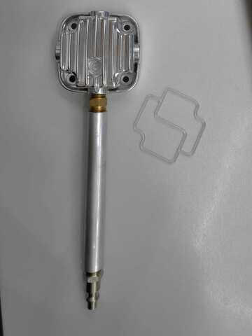 Крышка головки цилиндра с трубкой и прокладкой для компрессора BERKUT R20