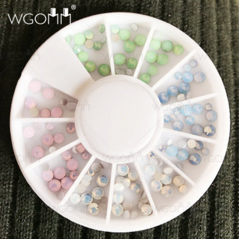 Serebro Стразы в карусели разноразмерные 