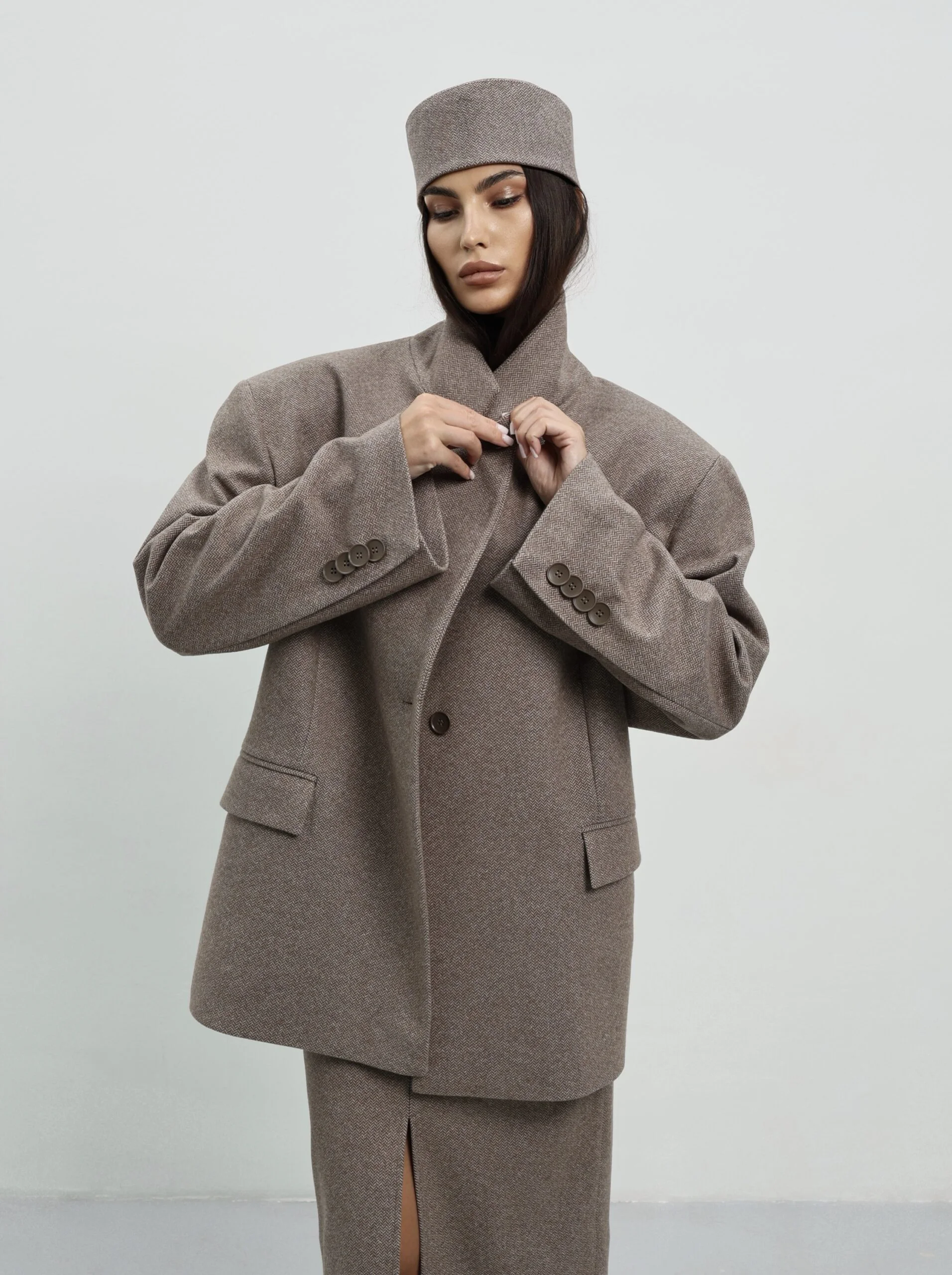 Пиджак оверсайз с объемными плечами, Коричневый