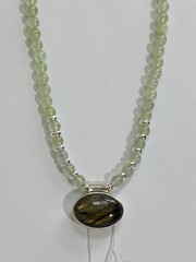 Пренит (колье из натуральных камней)