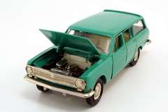 GAZ-24-02 Volga green Agat Tantal Made in USSR 1:43