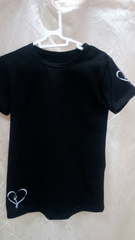 Футболка с мини аппликацией