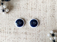 Пуговицы, d 1,2 см, 2 прокола