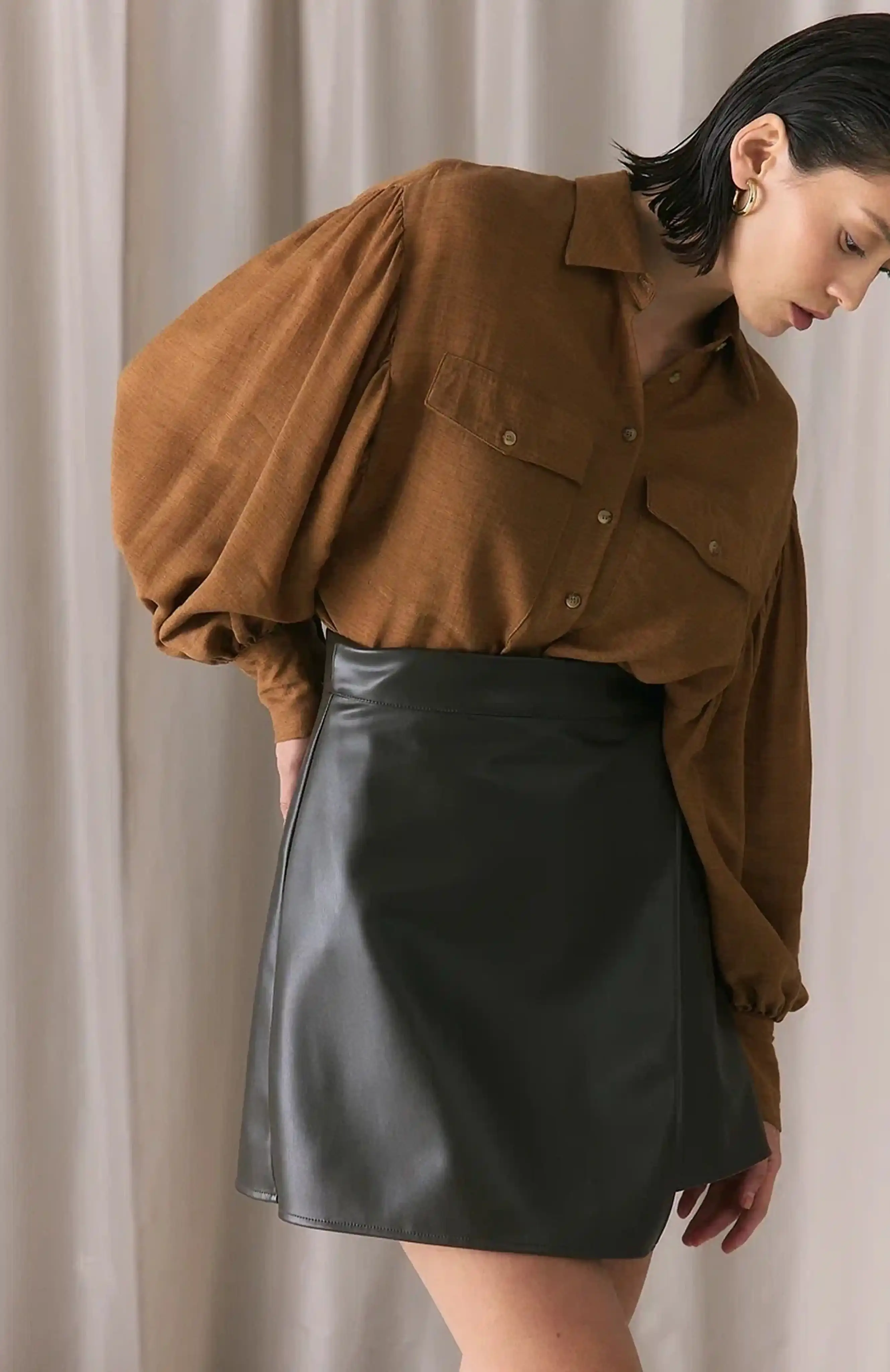 Кожаная мини юбка15