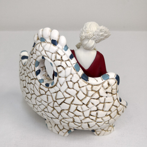 Статуэтка Изящно обмахиваясь Nadal