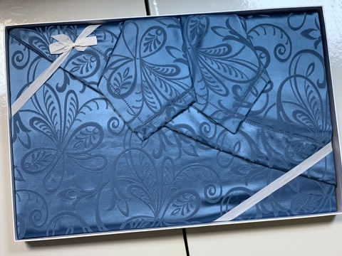 Скатерть круглая 270 и 8 салфеток Gamba 9214 Avio голубая