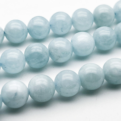 Аквамарин бусины, диаметр около 10-10,2 мм, цена за 9 шт (1/4 нити)