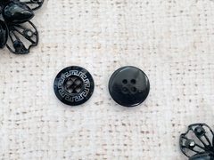 Пуговицы, d 1,8 см