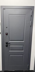 Входная металлическая дверь ORLEAN (ОРЛЕАН) / 22 Белый софт, черная вставка