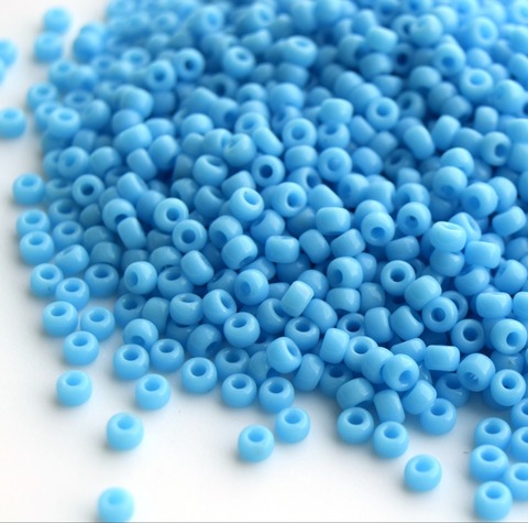 15/0 RR-0413 Opaque Turquoise Blue