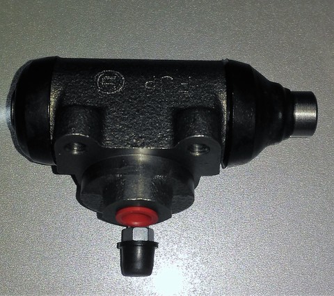 ЦИЛИНДР ТОРМОЗНОЙ ЗАДНИЙ LOGAN, SANDERO BOSCH 8