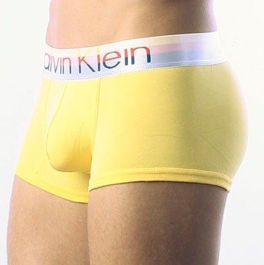 Мужские трусы хипсы желтые с разноцветной резинкой Calvin Klein Steel Multicolor Boxer Yellow