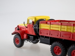 KRAZ-214 flatbed truck Mosgortrans red-yellow 1:43 Start Scale Models (SSM)