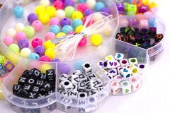 
          Набор для создания украшений-бусины Alingar, 155х155х18 мм, "Цветочек", 11 видов бусин, 1х2,1 м леска, пластик.пенал