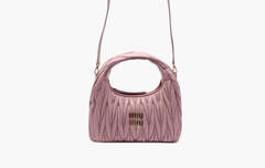 Сумка Miu Miu Wander Matelasse Nappa Leather Hobo Bag "Light Pink"