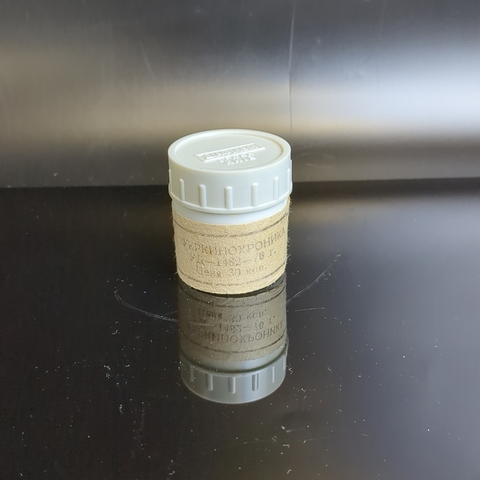 Диафильм "Карлик нос" по сказке В. Гауфа, полный, цветной с текстом, Укркинохроника 1975 год, винтаж времен УССР