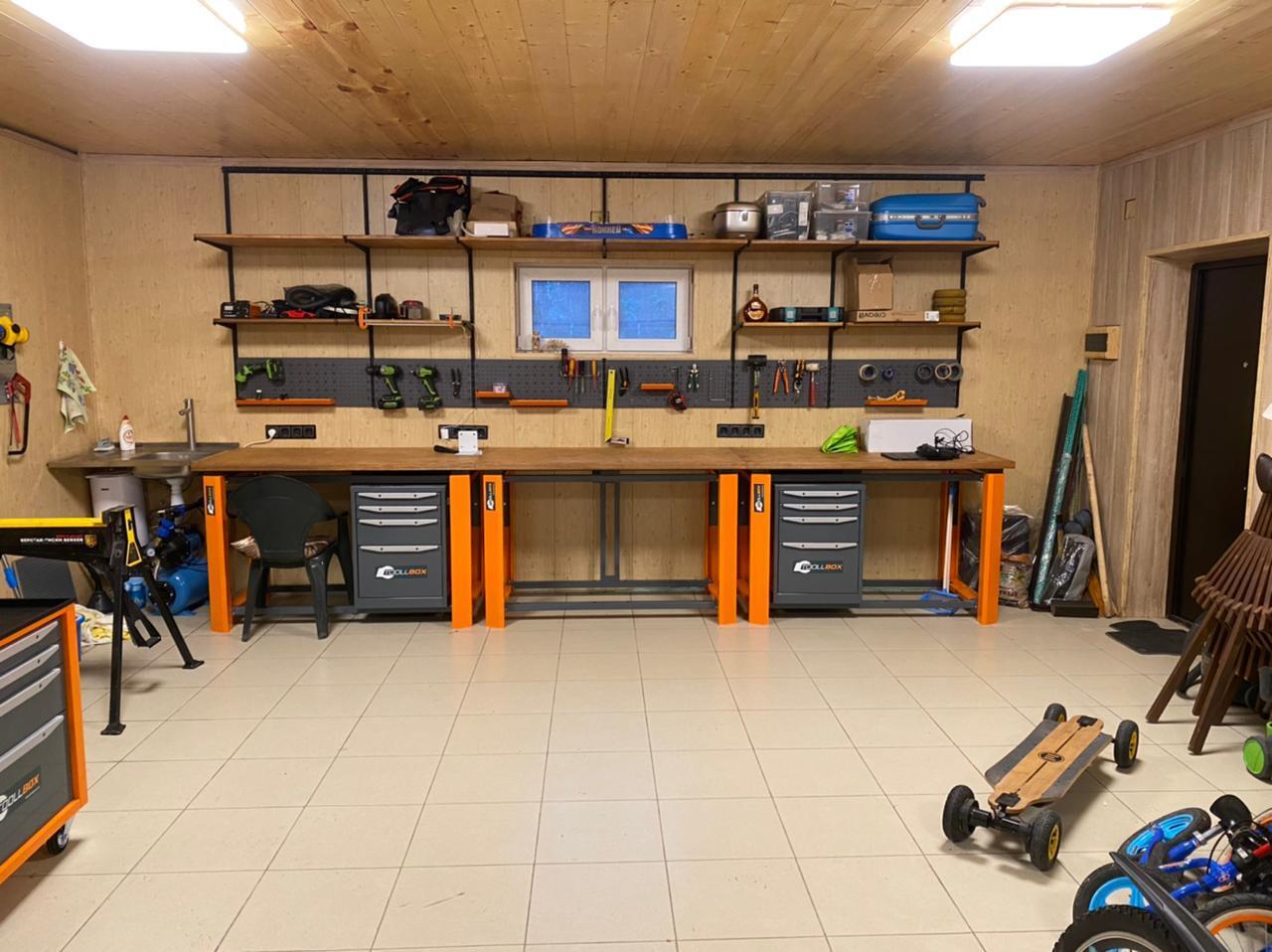 Стол верстак в гараж