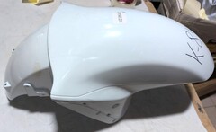 Переднее крыло на Kawasaki GTR1400 2010 г.в.