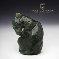 Крыса из зеленого нефрита.