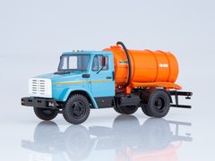 ZIL-4333 Vacuum machine KO-520 (4333) 1:43 Start Scale Models (SSM)