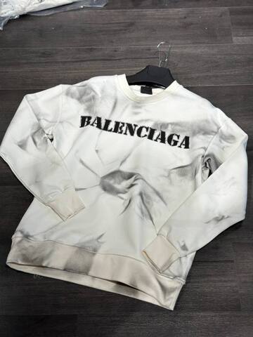 Худи Balenciaga 750740 
