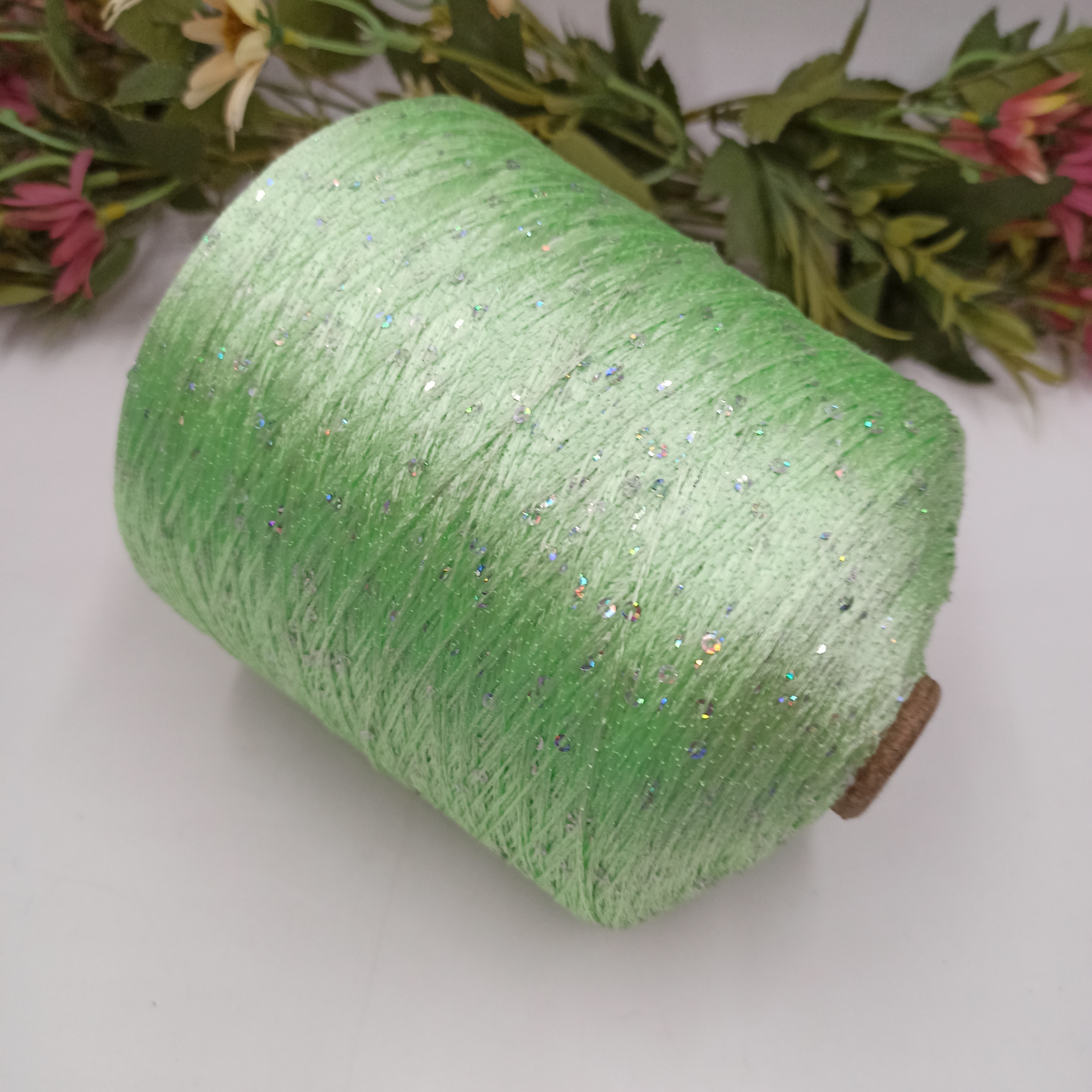 Пайетки на полиамиде 025 салатовый, галографическая пайетка