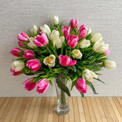 Крокусы-подснежники искусственные, Белые и Малиновые, 34 см, около 24 бутонов в наборе, набор 2+2 букета.