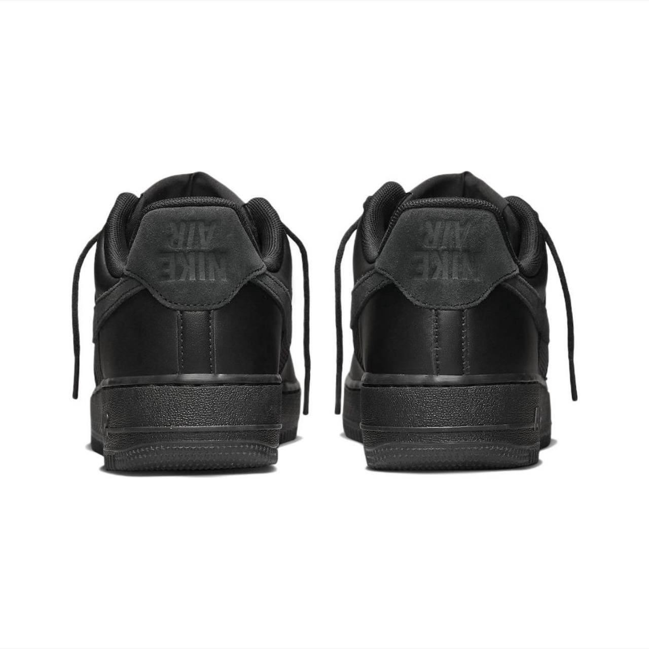 Slam Jam x Nike Air Force 1 Low Triple Black 17 490 NEYLONOV