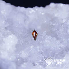 Rhomb Garnet CZ
