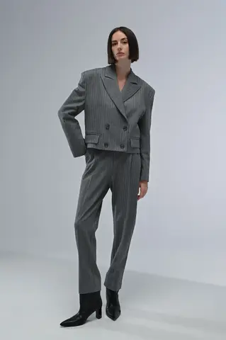 Брюки зауженные