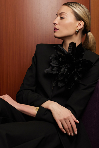 Брошь Pion Plisse, черный