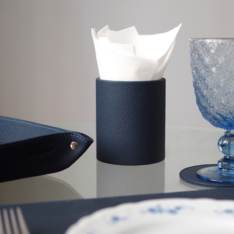 Подставка для ручек из кожи теленка, синего цвета