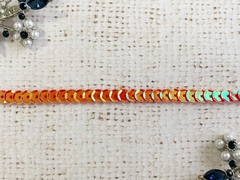 Тесьма пайетки на нитке с голограммой, ш.0,6 см.