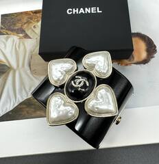 20175-braslet-manzheta-shirokij-chanel-s-logo-iz-latuni-v-pozolote-lux