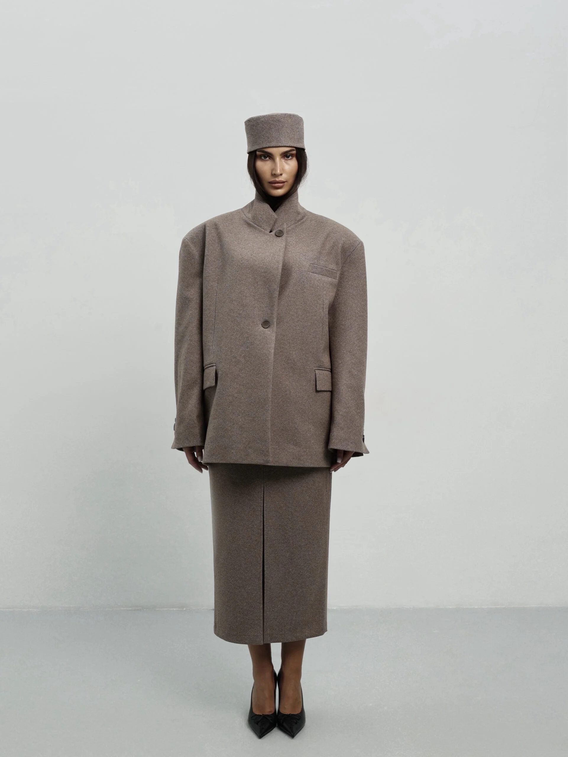 Пиджак оверсайз с объемными плечами, Коричневый