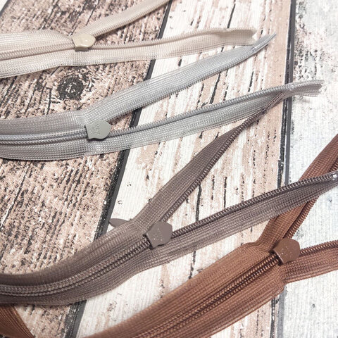 Молния потайная пластиковая YKK 50-69 см