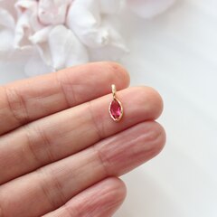 Подвеска Маркиз с малиновым фианитом, 14*5 мм, позолота, П399