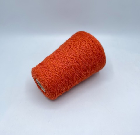 Filato (пр.Италия),art-Sportwool 15/2 750м/100гр, 100% Меринос, цвет-Оранжевый,неоднотонный(125/646). арт-33183