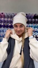 Шапка с двойным отворотом бежевая