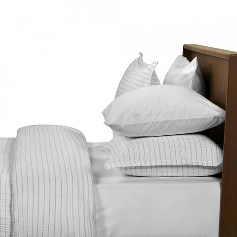 Наволочка 50х70 L'appartement Gauze Striped бело-серая