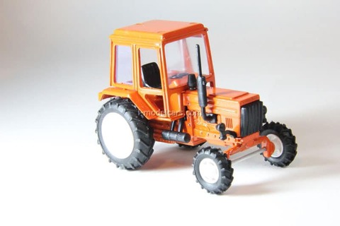 Tractor MTZ-82 Belarus metal (orange) Agat Mossar Tantal 1:43