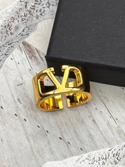 Кольцо широкое Valentino из латуни в позолоте